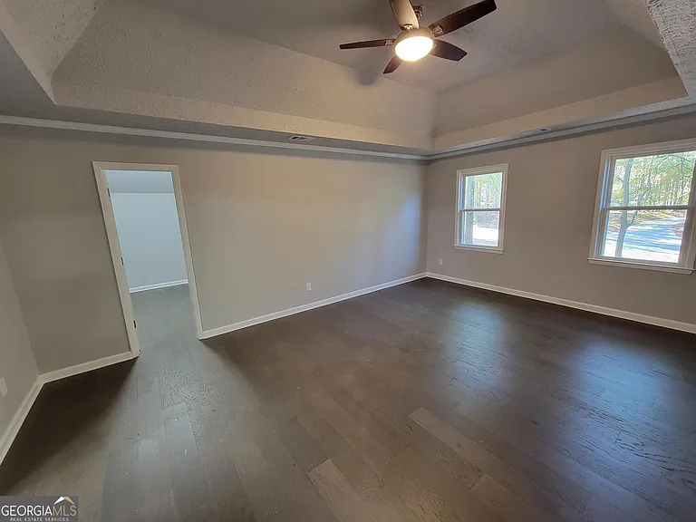 260 Greenfield Cir — Photo 18