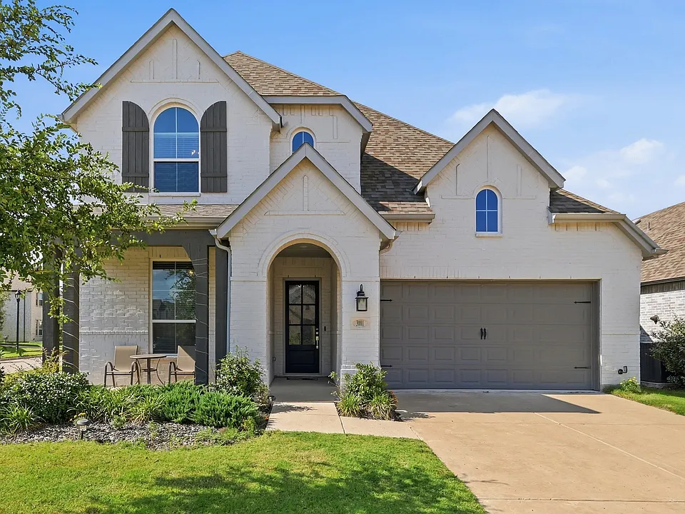 3001 Milton Dr