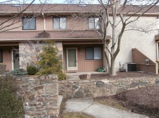 222 Ballytore Ct, Yardley, PA