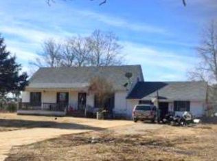 4615 Pleasant Site Rd, Selmer, TN 38375
