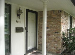 7010 Concho St, Houston, TX 77074