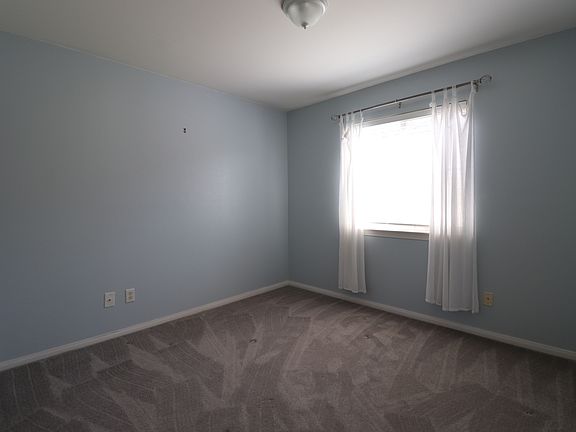 2nd image of 2233 S Cordoban Ln