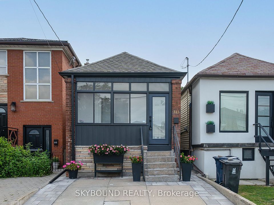1st image of 313 Silverthorn Ave
