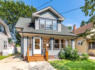 622 Jackson St, Aurora, IL 60505