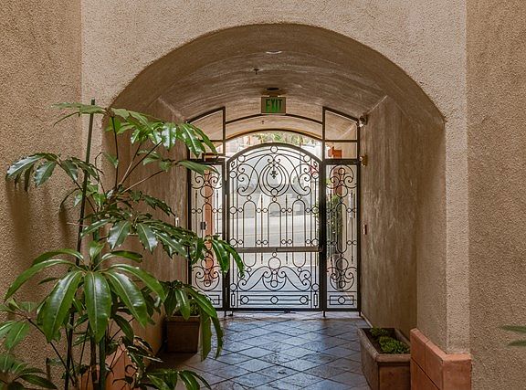 2nd image of 436 E Poli St #302