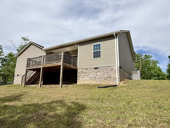 2nd image of 131 Gatlyn Ln