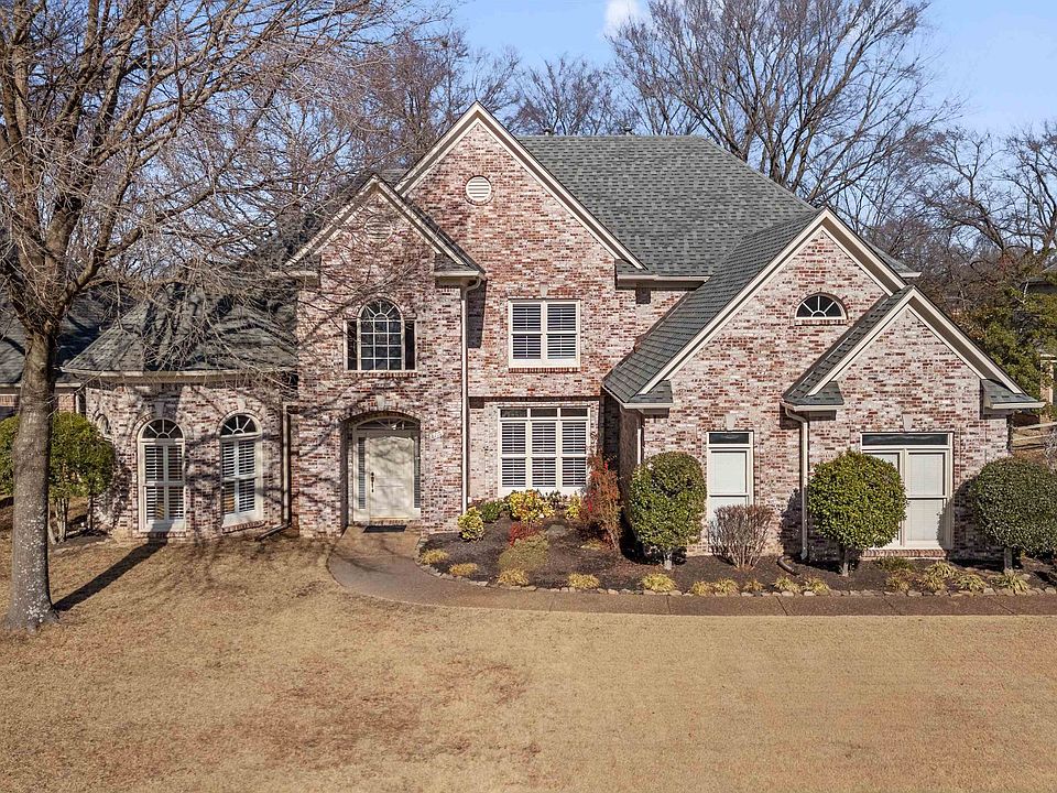 1st image of 8712 River Hollow Dr