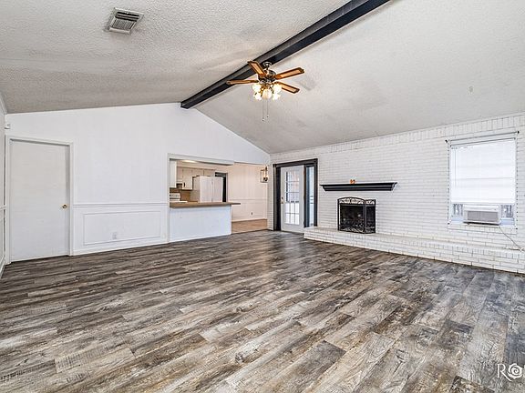5th image of 3833 High Meadow Dr