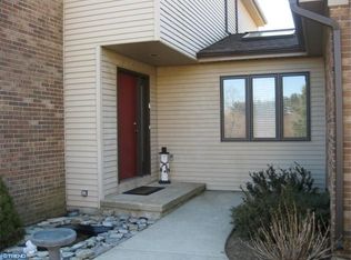 9 Laurel Ct, Wilmington, DE 19808