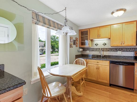 3rd image of 1607 Lewis O Gray Dr Unit 1607