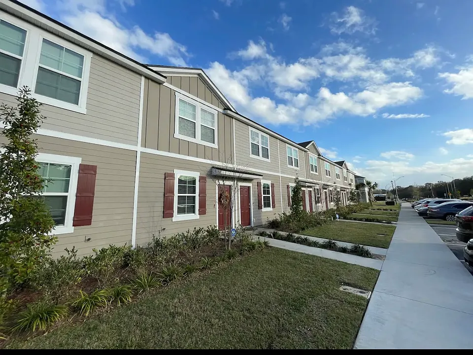 877 Rotary Rd #877