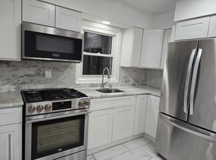 14 Pasadena Ave, Lodi, NJ 07644