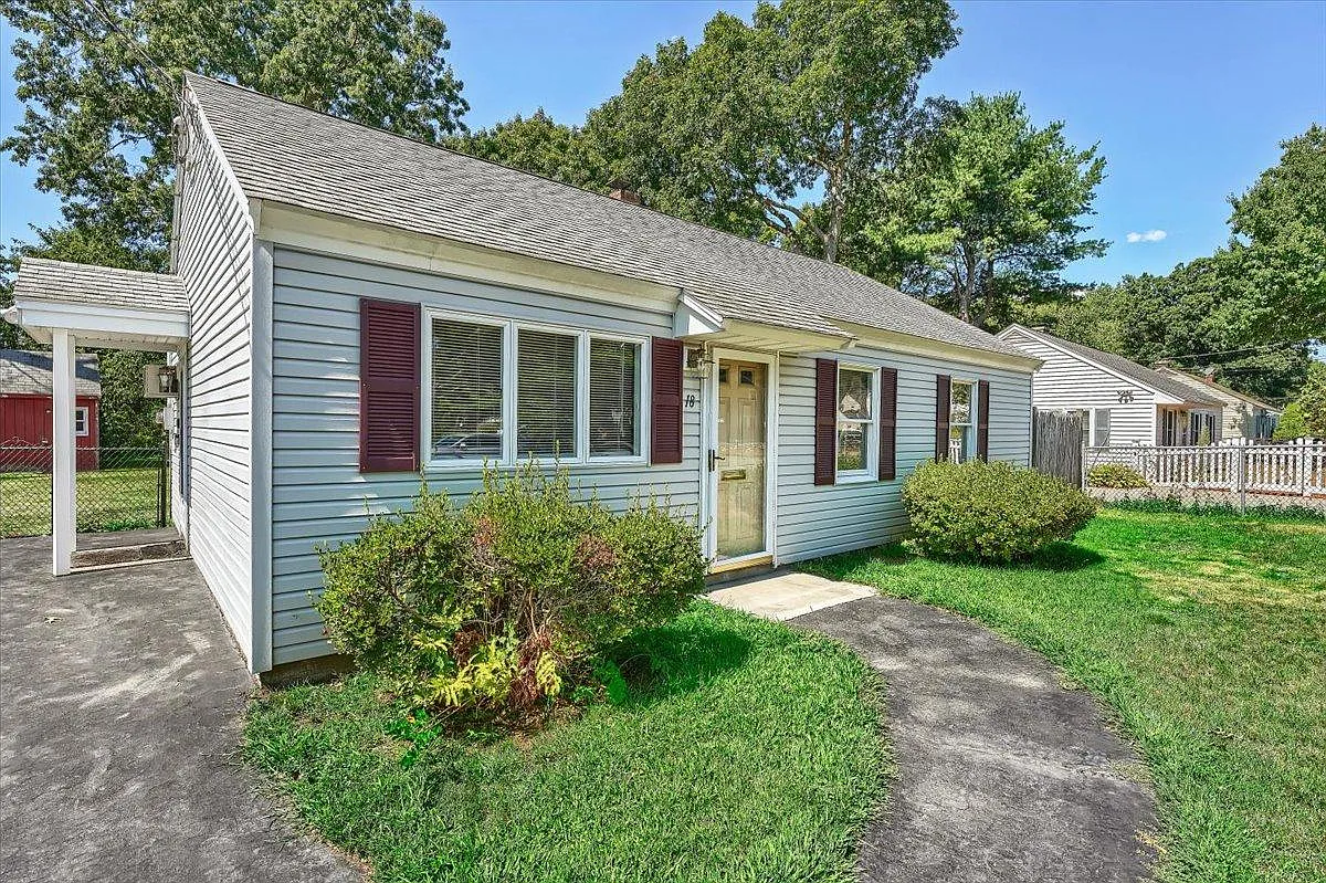 3 bed, 1059 sqft, $3,200 — Photo 1