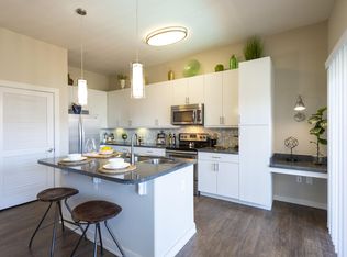 777 S Post Oak Ln, Houston, TX 77056