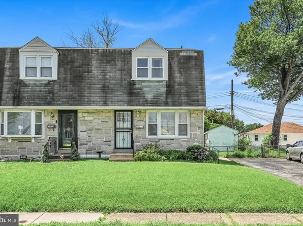 1316 Langley St, Trainer, PA 19061