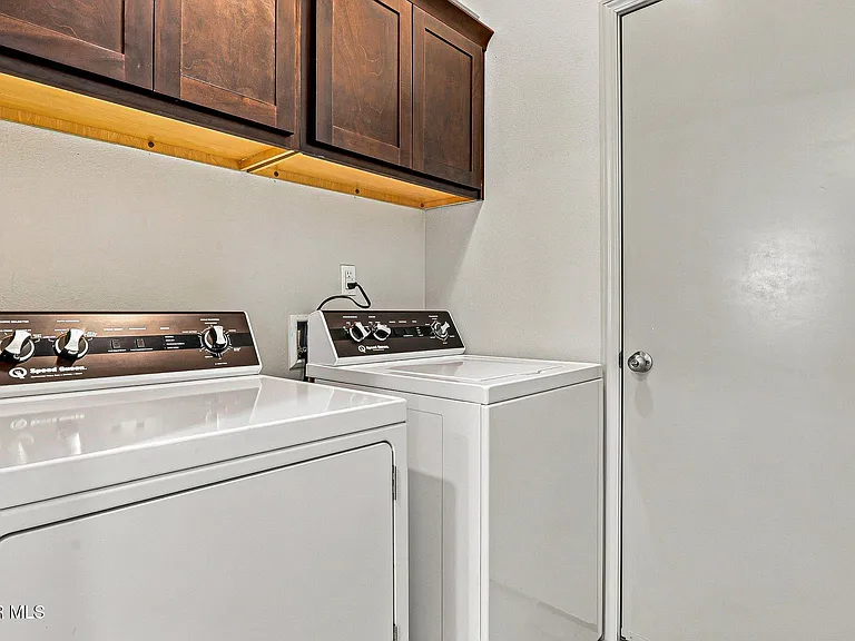 1089 Indigo Sky St — Photo 43