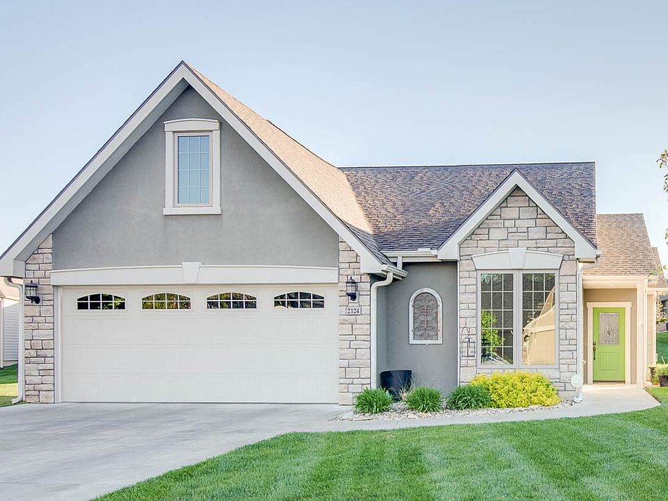 1st image of 2124 Buckner Dr