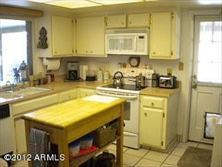 5th image of 661 E Malibu Dr