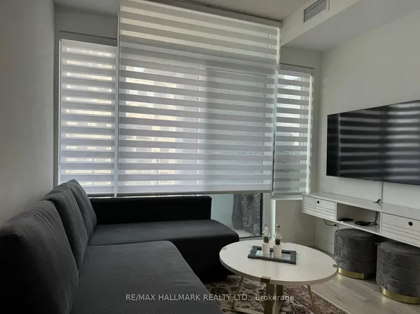 621 Sheppard Ave E, Toronto, ON