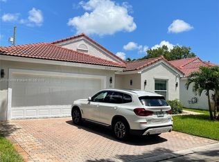 3315 SW 49th St, Fort Lauderdale, FL 33312