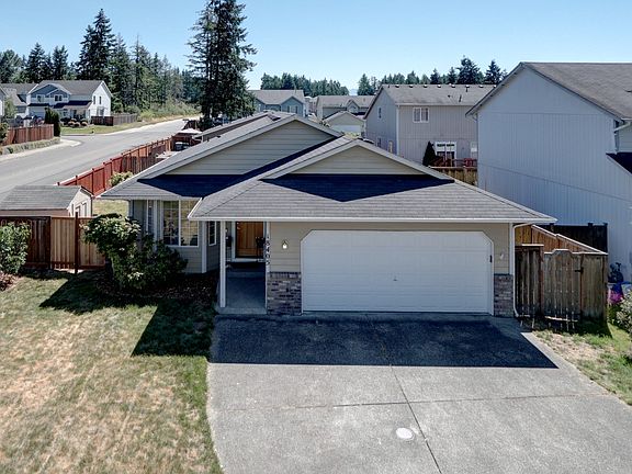 2nd image of 18405 80th Avenue Ct E