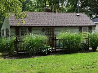 120 E Lake Cliff Dr, Ashtabula, OH 44004