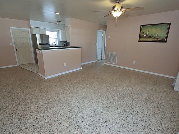 4th image of 301 57th St N