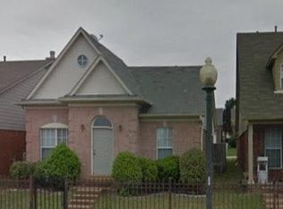 2142 Berry Bush Ln, Cordova, TN 38016