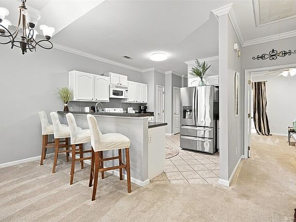 4th image of 1515 Fitzpatrick Ave APT 105