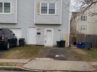 49 Larch St, Carteret, NJ 07008