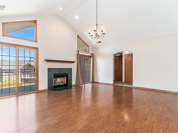 2nd image of 17920 Settlers Pond Way Unit 3D