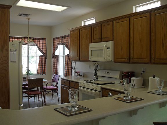 Kitchen & Nook