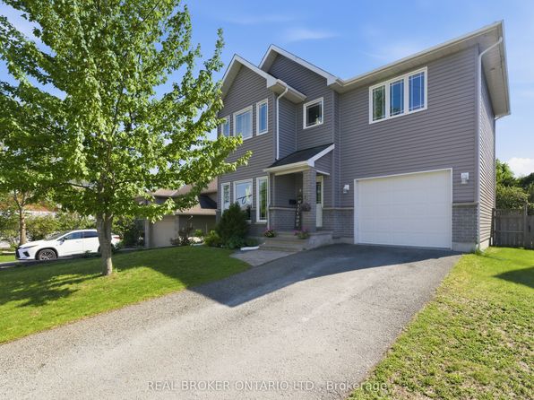 6 Francis St, Carleton Place, ON K7C 0C6