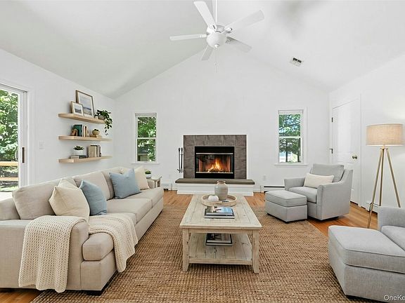 3rd image of 2675 Kerwin Boulevard