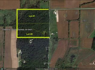 3709 N Fair Oak Rd, Deerfield, WI 53531