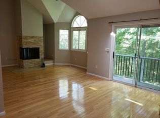 117 Tall Oaks Dr UNIT E, Weymouth, MA 02190