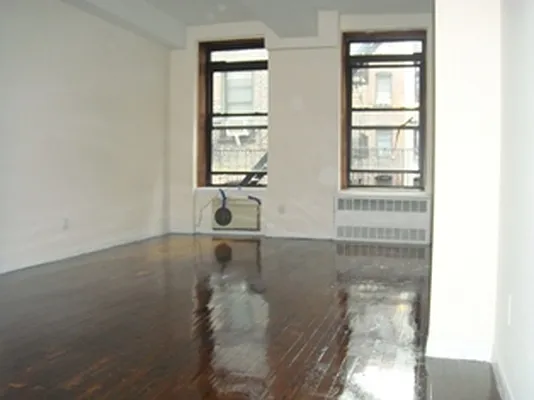 Rented by (Legacy) Metropolitan Property Grp. | media 12