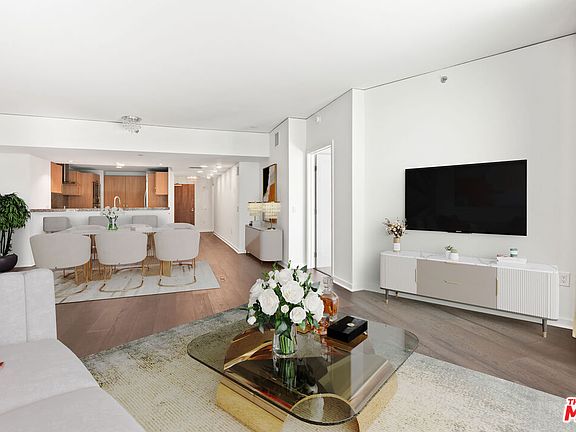 2nd image of 13650 Marina Pointe Dr Unit 404