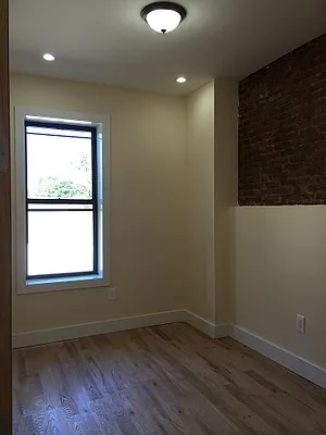 Rented by BRICK & GALO REALTY CORP | media 26