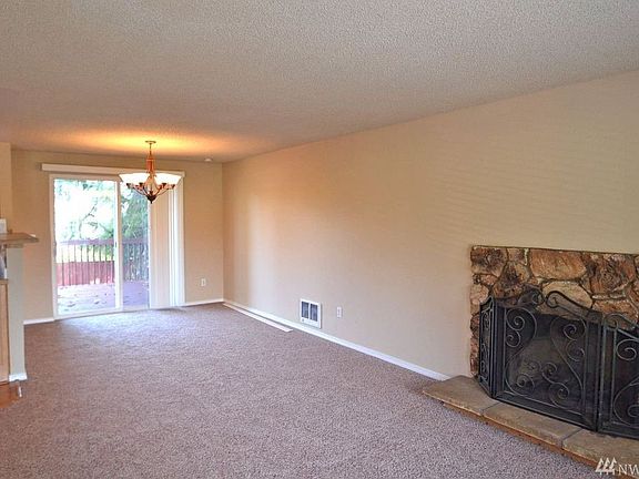 2nd image of 17009 14th Ave E