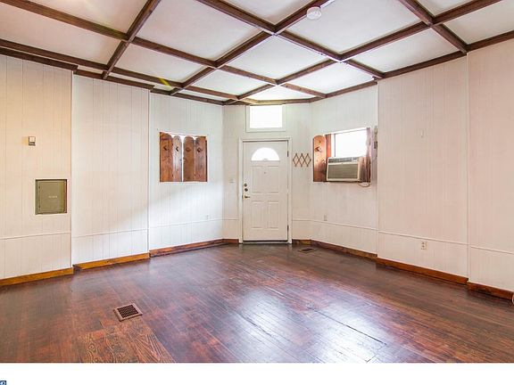 5th image of 900 N 29th St #1