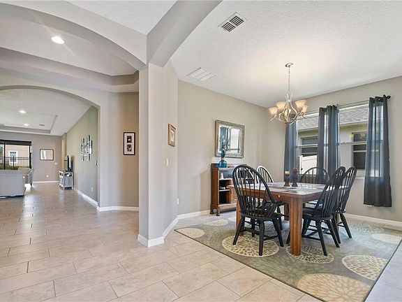 4th image of 14242 Sunridge Blvd