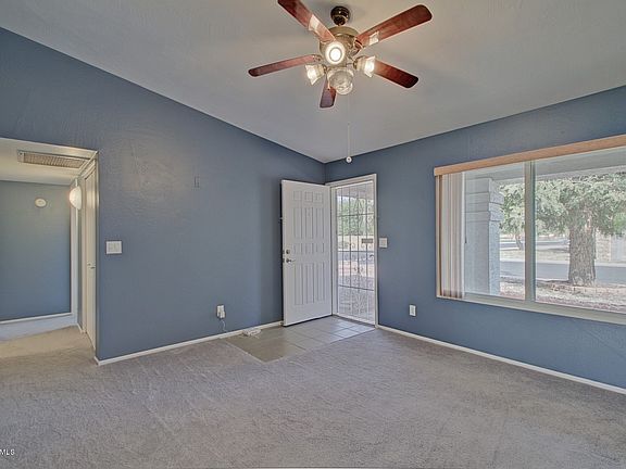 5th image of 2307 E Fairview Cir