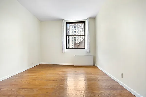 Rented by Douglas Elliman | media 13