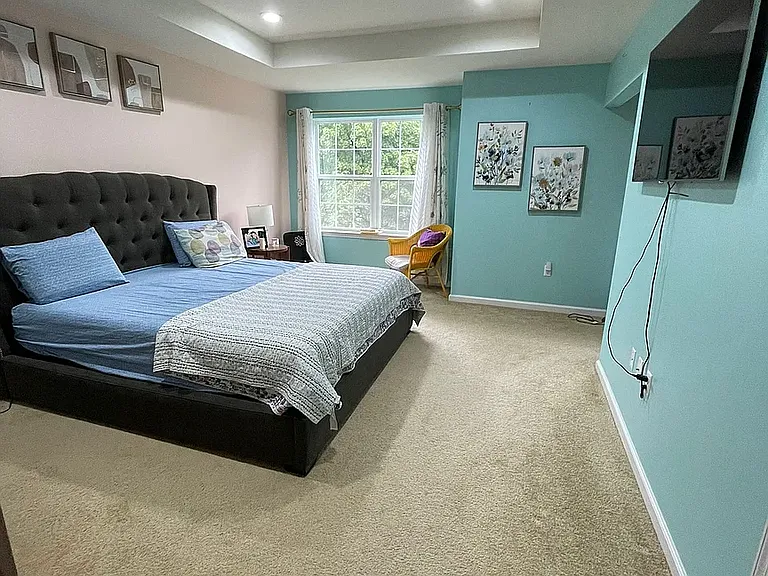 56 Andrews Way — Photo 21