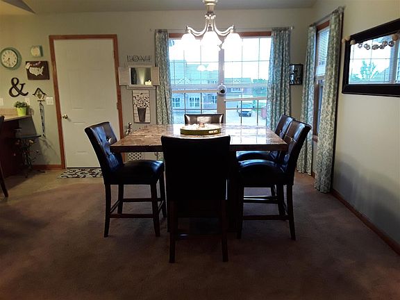 5th image of 7285-1 Rolling Hills Ln