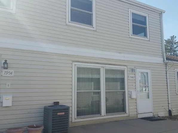 7948 164th Pl #70, Tinley Park, IL 60477