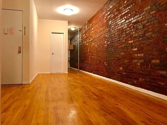 Rented by Best Apartments North Inc | media 28