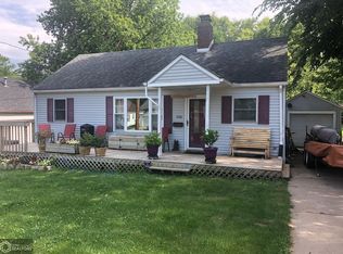 106 Rosenberger Ave, Oskaloosa, IA 52577
