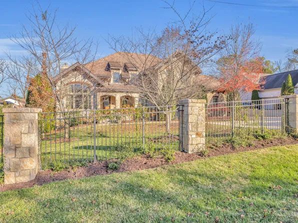 4102 Sneed Rd, Nashville, TN 37215